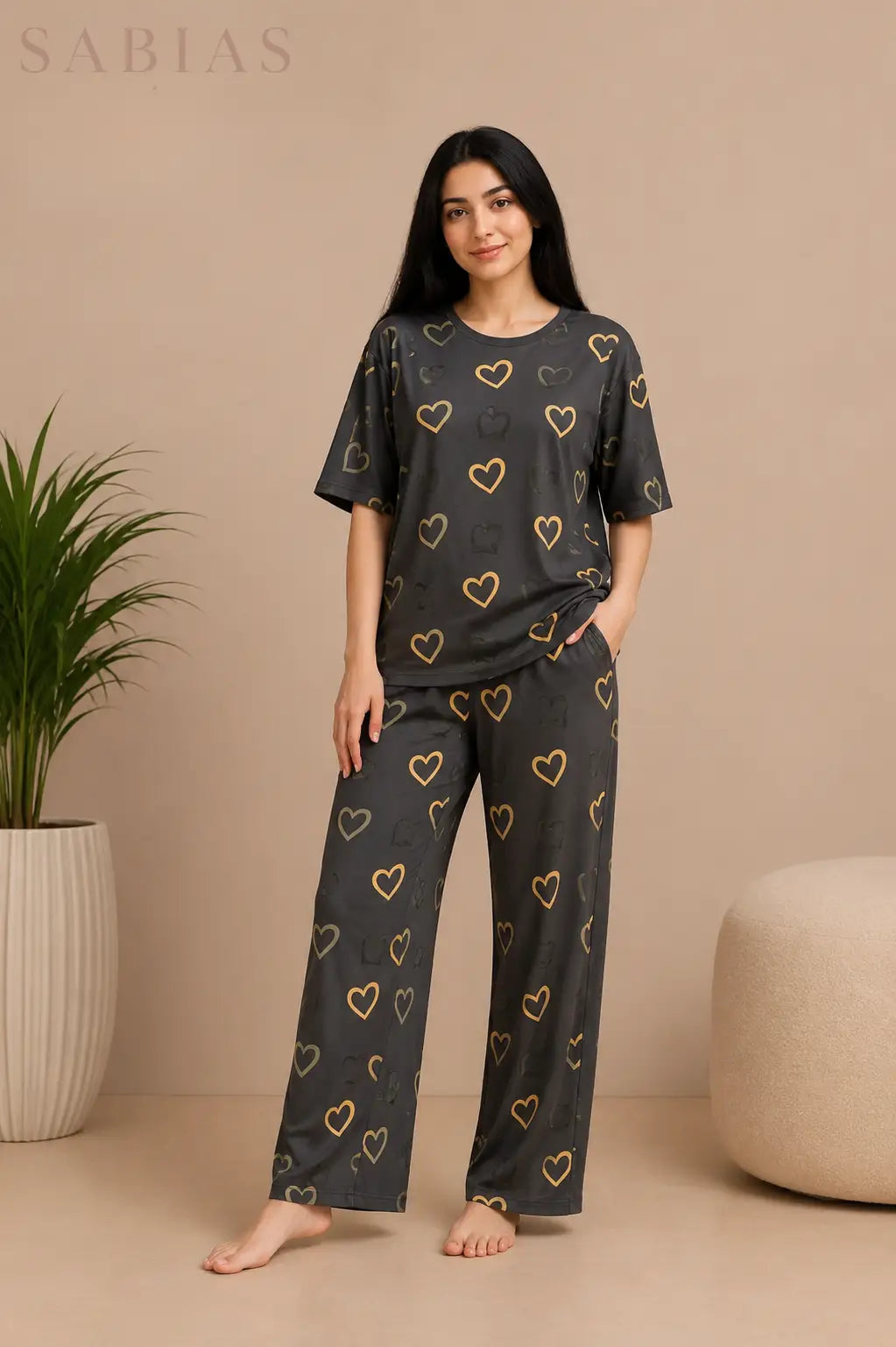 Gold Heart Women Nightwear Set Sb0031